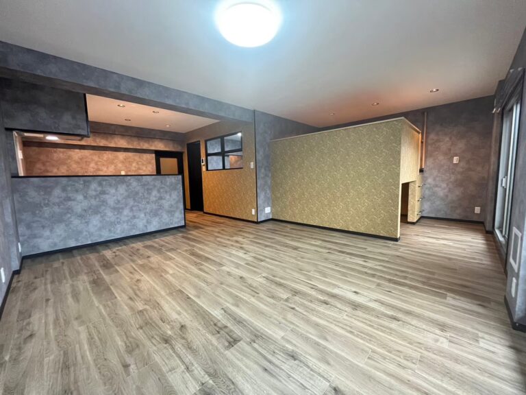 菱興マンション